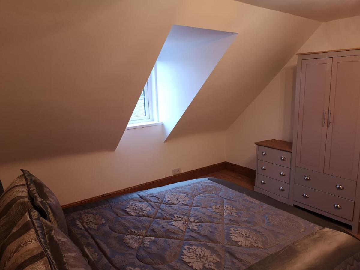 Attic Floor Apartment, City Centre Inverness Buitenkant foto