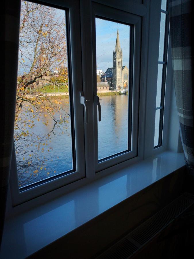 Attic Floor Apartment, City Centre Inverness Buitenkant foto